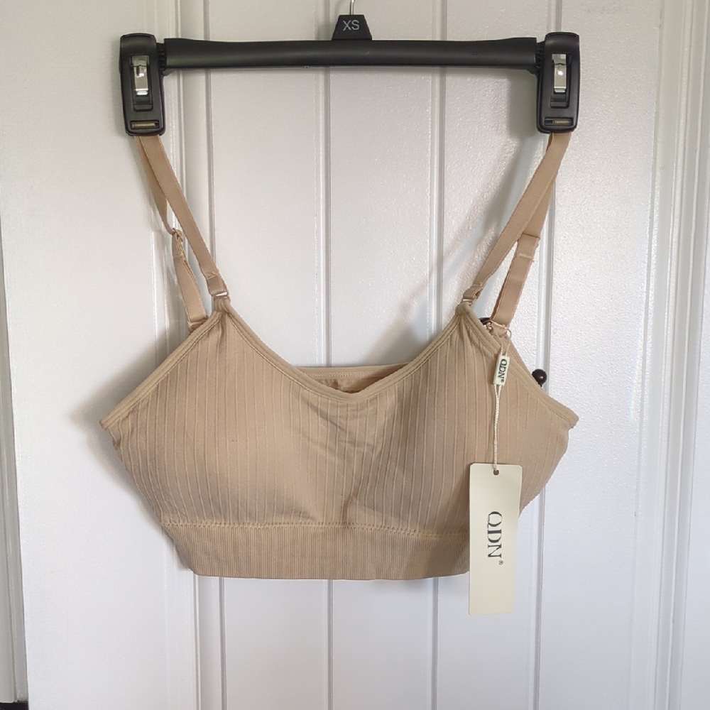 Seamless Ribbed Bralette in Nude